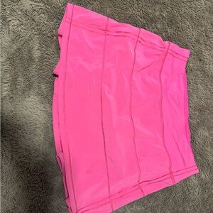 lulu Pace Rival Mid-Rise Skirt sonic pink